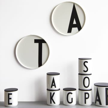 Design Letters tallerken - Q - Design Letters